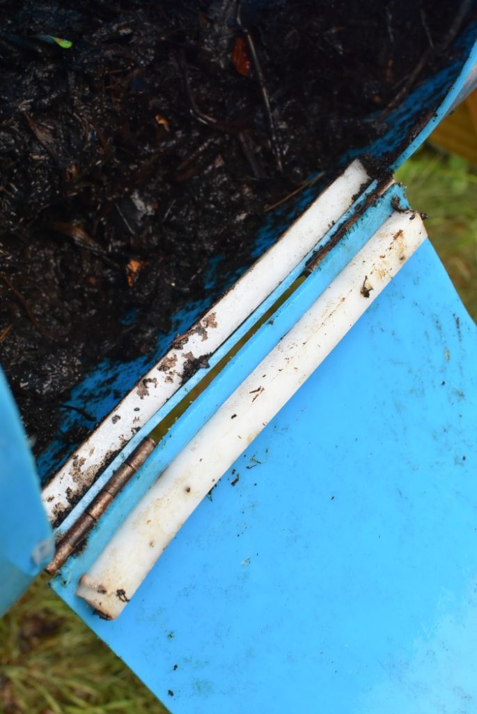 inside of compost tumbler door